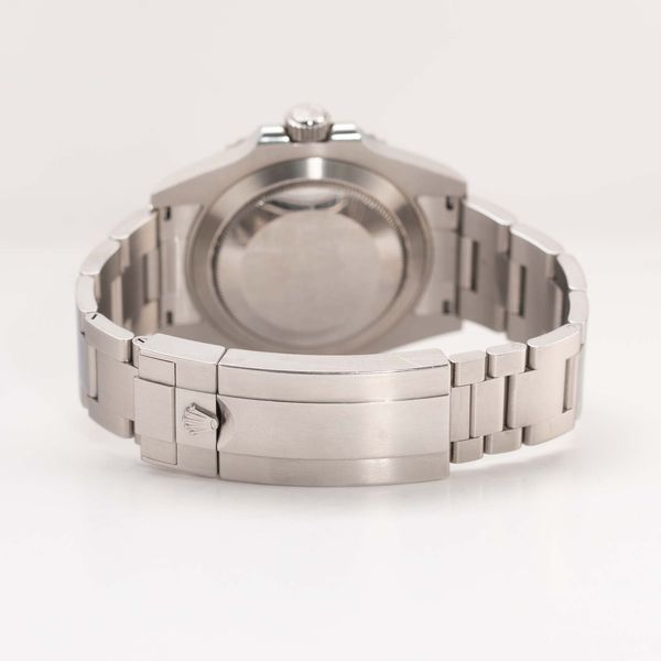 Rolex Submariner 126610 LN